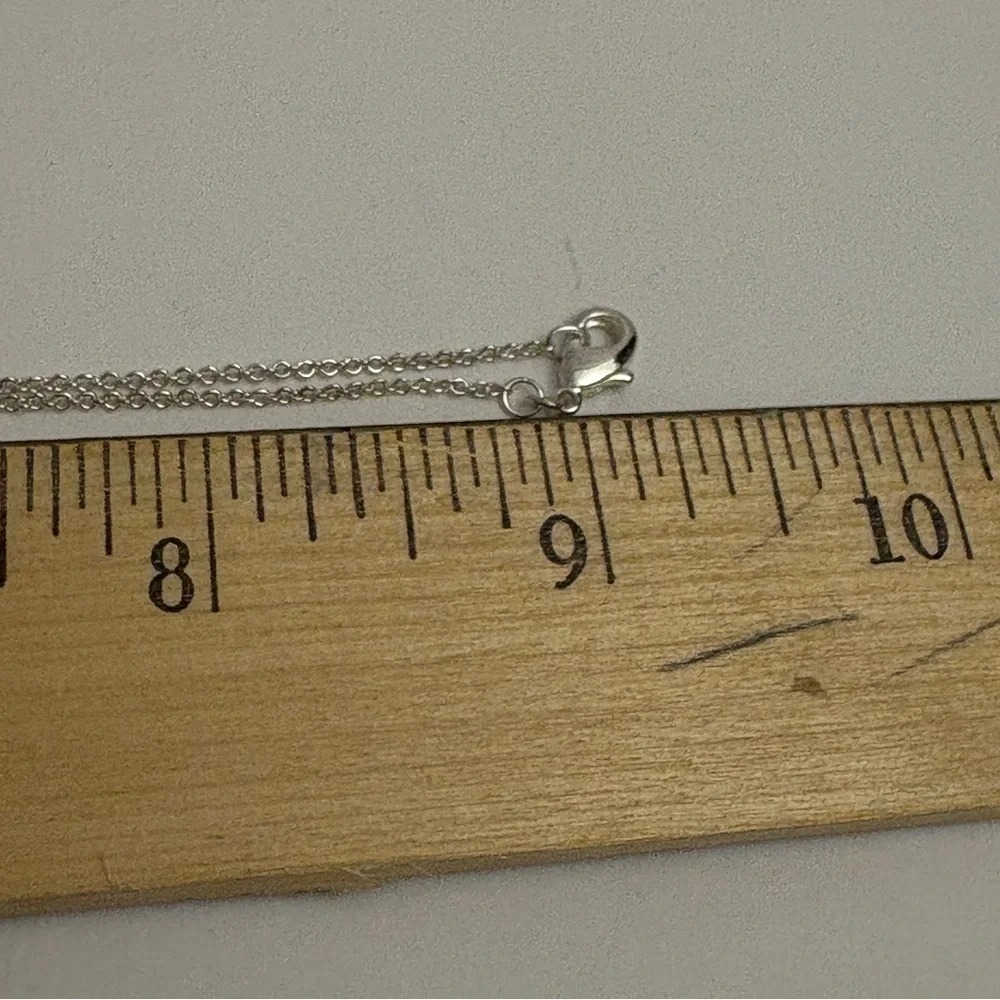 Misha Hawaii Silver Necklace with Leaf Pendant
